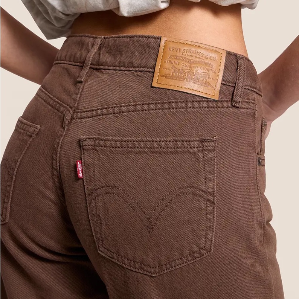 Levi's Low Loose Jeans in Braken Brown Size 29x30 NWT - Picture 6 of 12